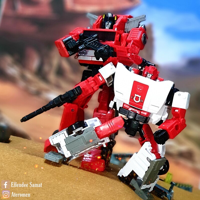 red alert transformers kingdom